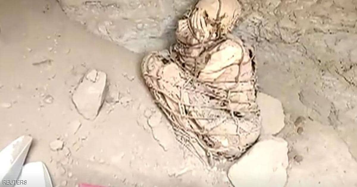  Archaeologists find 800-year old mummy in Peru