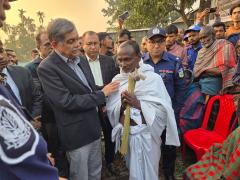  Why not Hasina  tendering  an apology to Hindus!